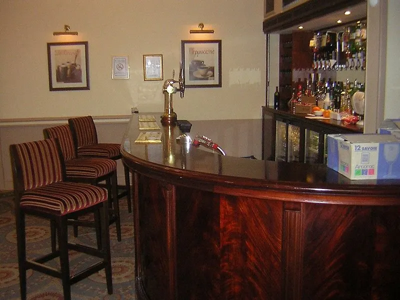 St Mellons Hotel & Spa Cardiff 3*,